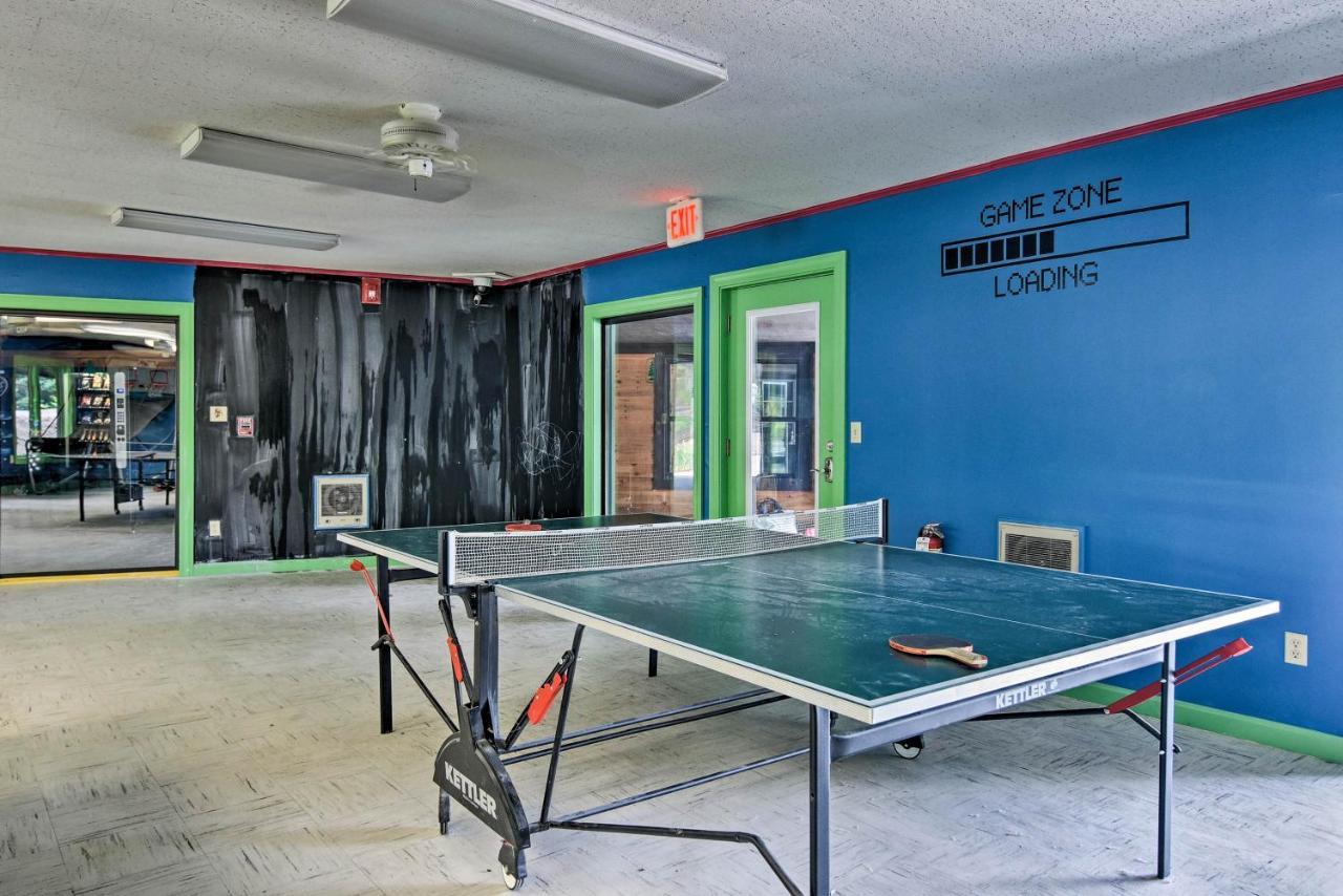 Newland Mountain Cabin Golf And Resort Amenities! Exterior photo